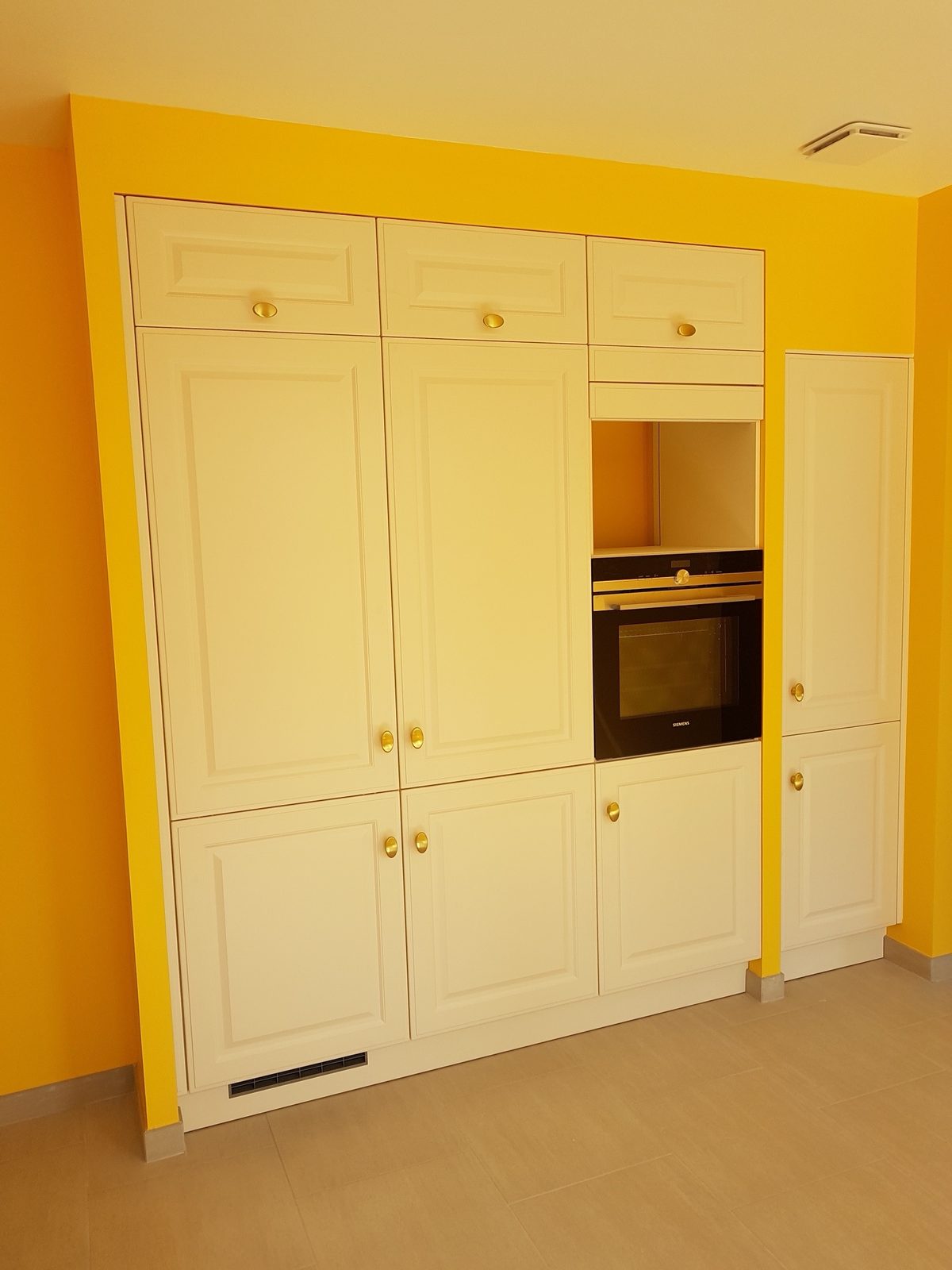 Cuisine jaune soleil